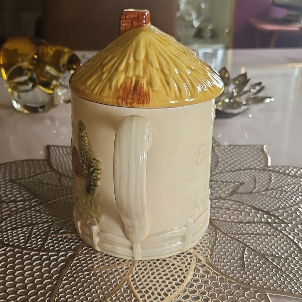 Tea Pot Vintage MARKS & Rosenfeld cottage Fair Yellow Perfect Cond. 1960-70